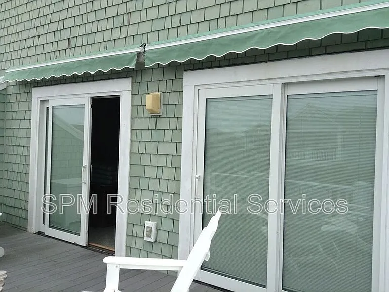 2A E Crane St — Photo 21