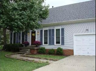 102 Ridge Top Ct, Simpsonville, KY 40067