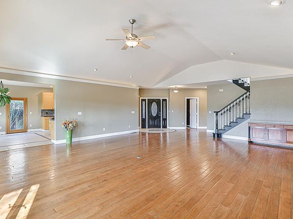 5th image of 2134 Prestwick Dr