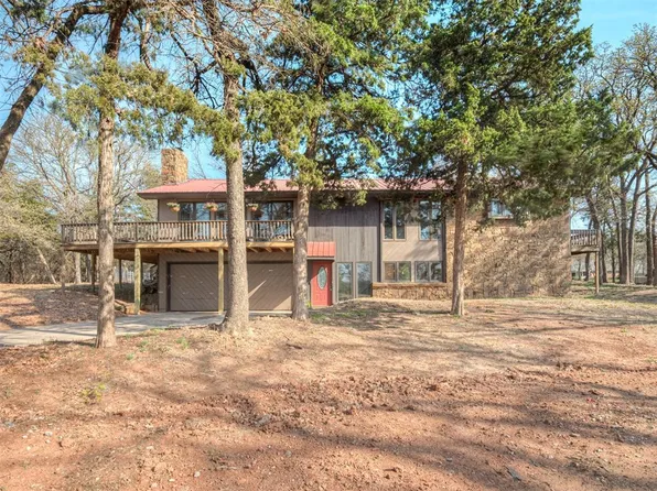 701 Timber Lane Dr, Anadarko, OK 73005