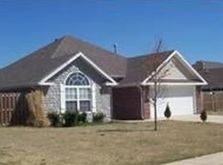 1462 Charles St, Pea Ridge, AR 72751