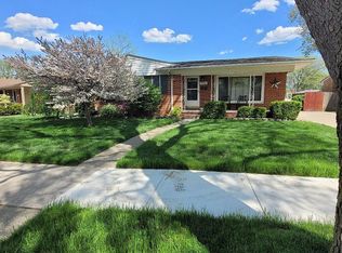 29520 Norma Dr, Warren, MI 48093