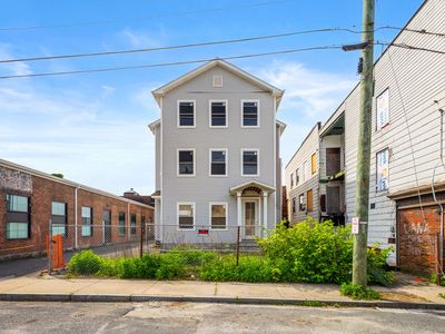 23 West Clay Street, Waterbury, CT, 06706