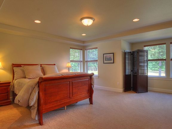 large master bedroom
