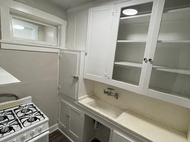 228 #2 Kitchen_03182023