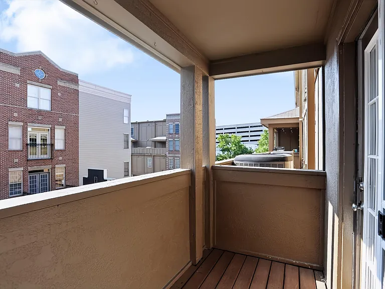219 N New Jersey St #219D — Photo 25