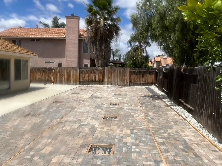 4264 Willowcreek Ct — Photo 20