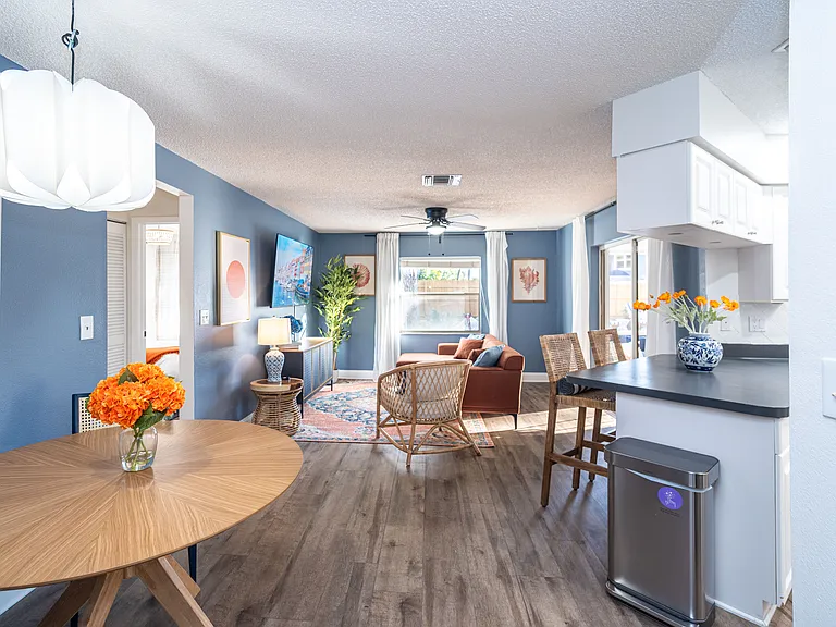 1394 Stonehenge Way — Photo 24