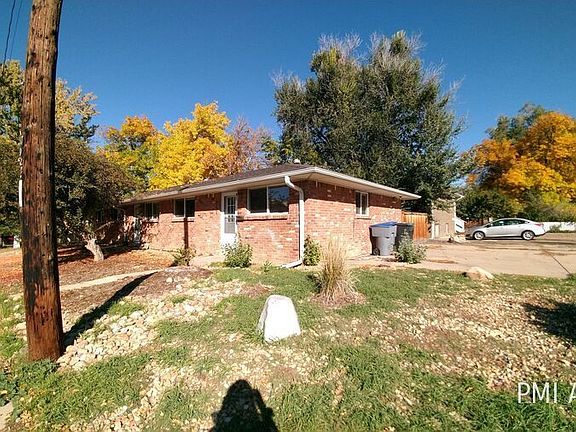 2nd image of 902 Tulip St