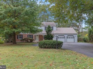 348 S Old Middletown Rd, Media, PA 19063