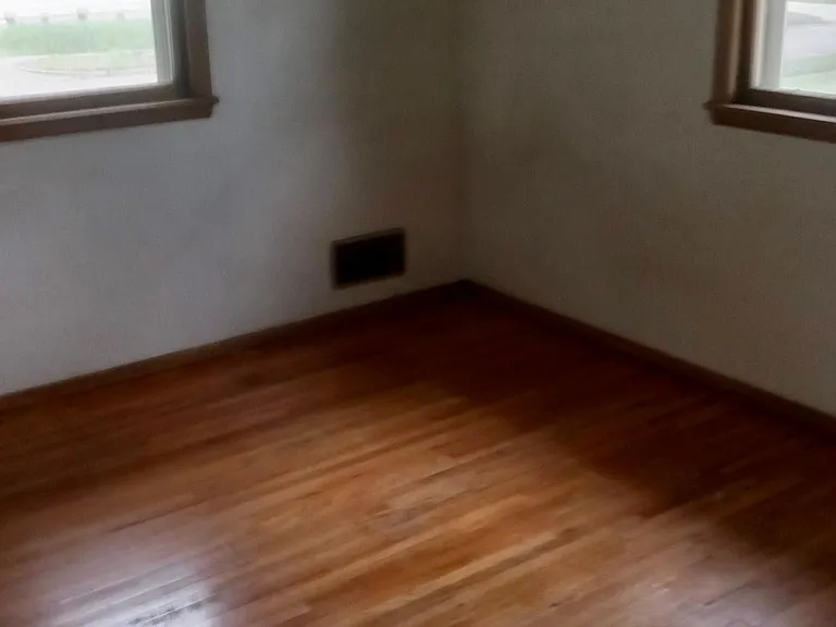 1300 S Blauvelt Ave — Photo 13