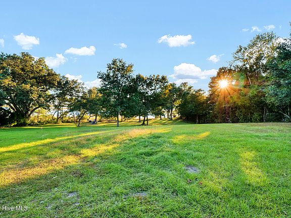 2nd image of 930 Santa Maria Avenue LOT 8 & PT 9