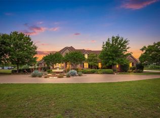 5241 Plainview Rd, Midlothian, TX 76065
