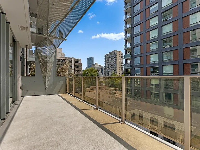 1365 Davie St #805 — Photo 19