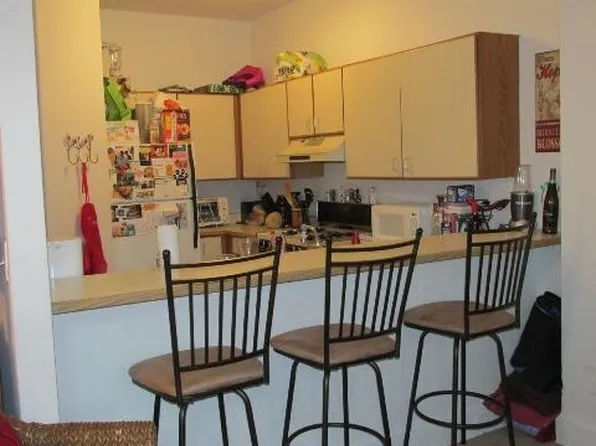 1115 Willow Avenue image 3 of 8