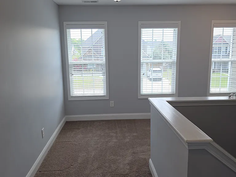 4016 Stretton Ave — Photo 31