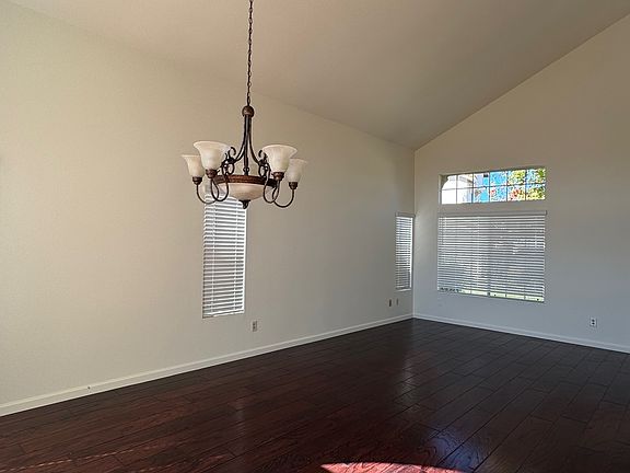 4th image of 12904 Sedge Ct