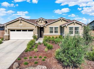 570 Wildflower Ct, Dixon, CA