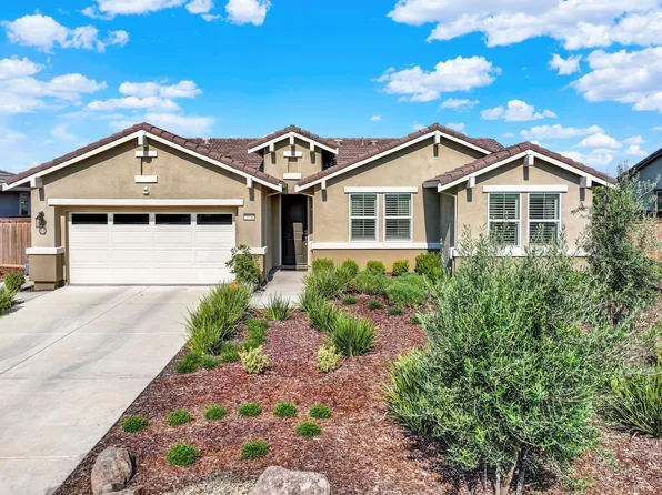 570 Wildflower Court, Dixon, CA 95620