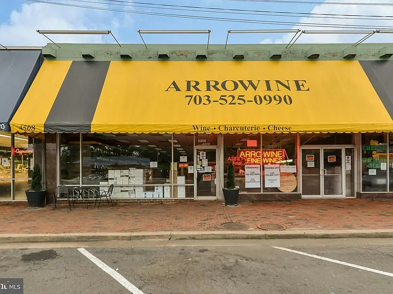 Lee Heights Shops