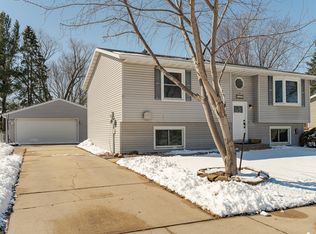 4367 19th Ave NW, Rochester, MN 55901