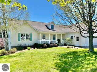 2832 Ridge Trail Dr, Traverse City, MI 49684