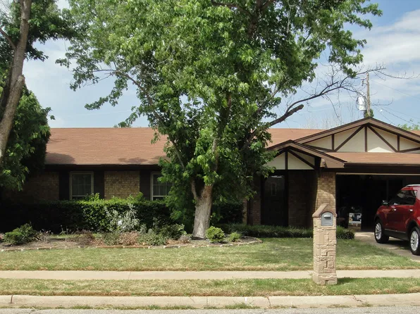 4824 Rhea Rd, Wichita Falls, TX 76308