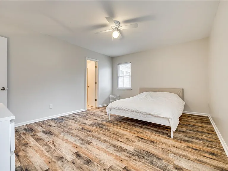 10932 Copperfield Dr — Photo 20