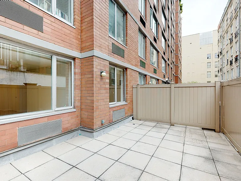 21 Chelsea — Photo 58
