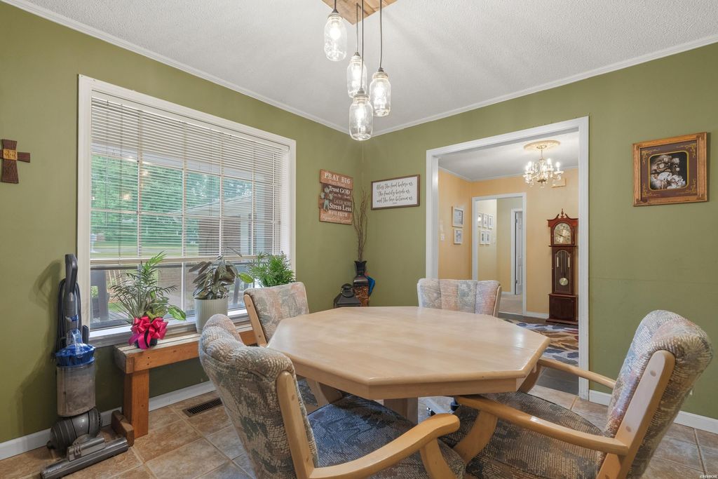 611 Ridgeview St, Hot Springs, AR - View 6