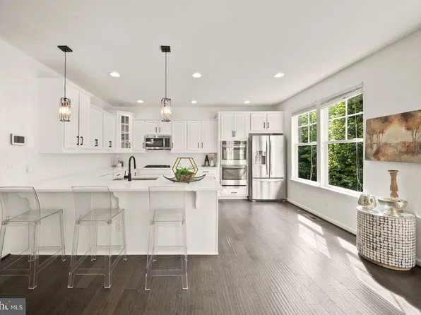 24921 Balmoral Glen Ct, Aldie, VA 20105