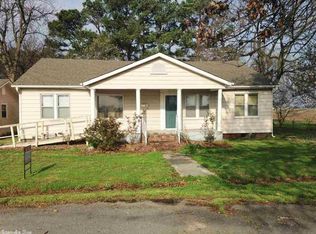 515 NE 4th St, England, AR 72046