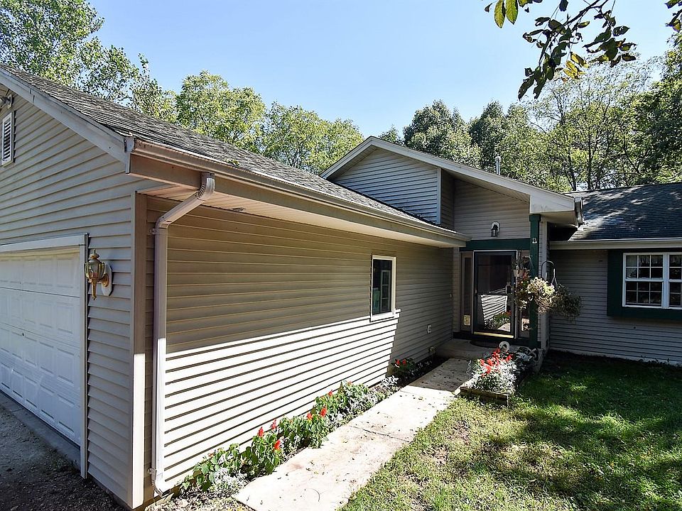1st image of 31021 Grand Dr