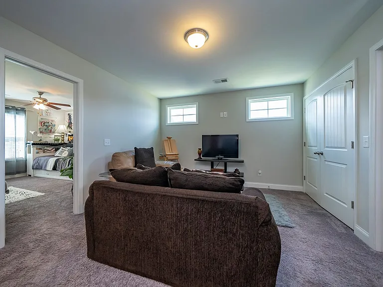357 Cabana Way — Photo 17