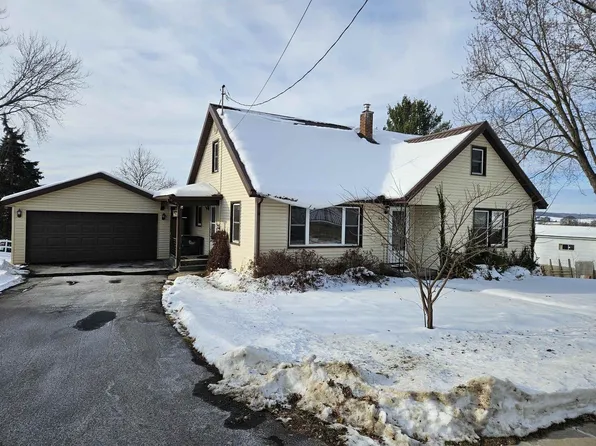 350 Main Street, Loganville, WI 53943