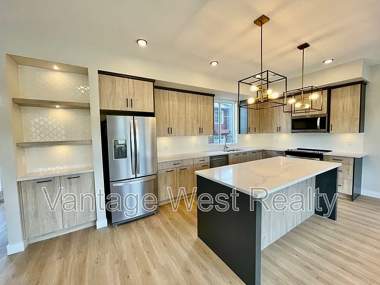 4025 Gellatly Rd S #147 — Photo 2