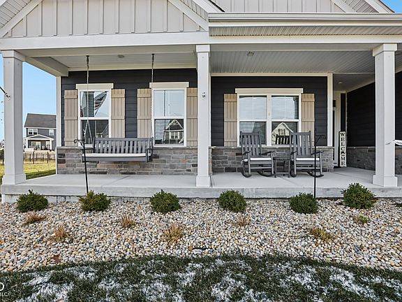 2nd image of 189 Lone Eagle Ln