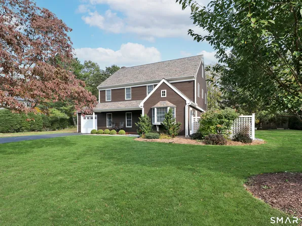 28 Brook Road, Trumbull, CT 06611