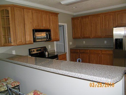 3rd image of 1311 Paxton Dr