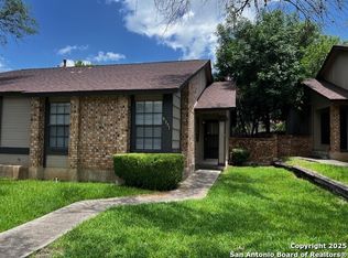 9351 Dover Rdg, San Antonio, TX 78250