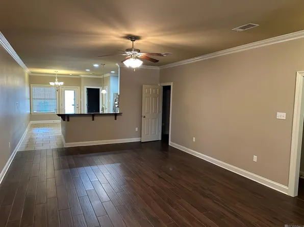 3926 Cypress Hall Dr, Addis, LA 70710