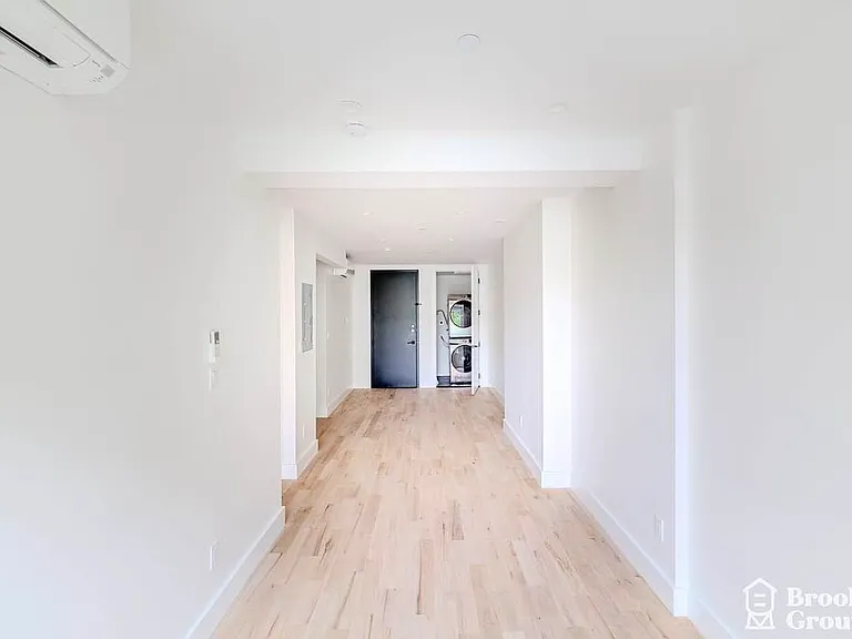 123 Park Ave #3B — Photo 3