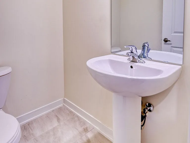 1695 Dersan St #324 — Photo 21