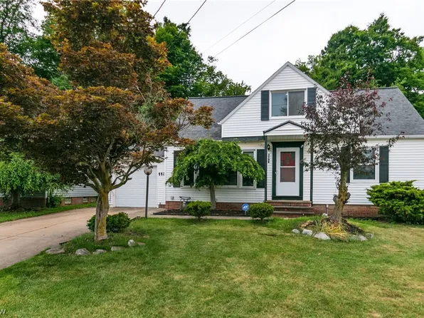 1136 W Miner Rd, Mayfield Heights, OH 44124