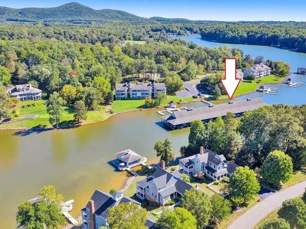 376 Morgans Mill Dr, Penhook, VA 24137