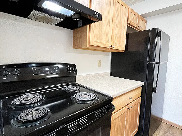 Cherry Ridge Apartments — Photo 17