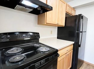 Cherry Ridge Apartments, Mankato, MN 56001
