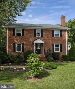 607 N West St, Falls Church, VA, 22046