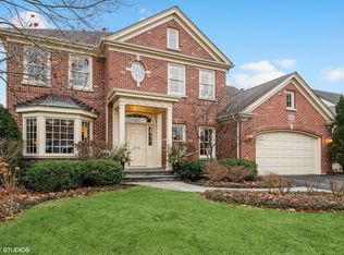 2315 Larkdale Dr, Glenview, IL 60025