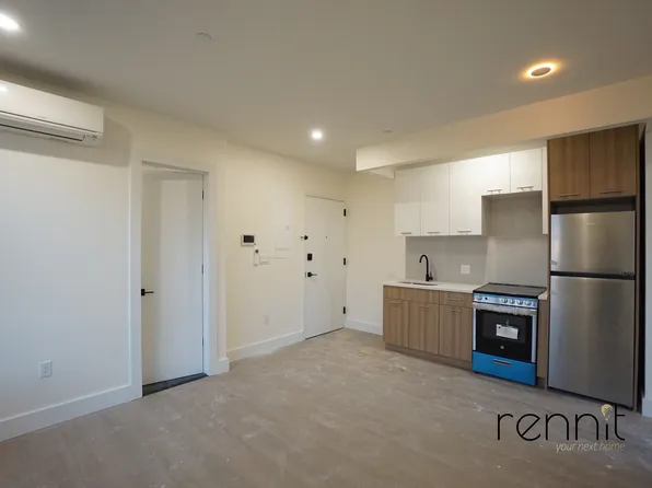 1620 Prospect Place image 2 of 15